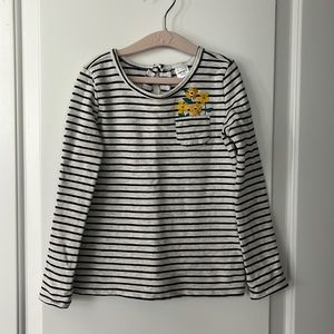 NWOT Carter’s kids size 5 knit striped top